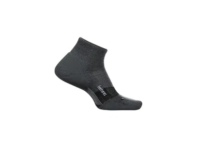 Feetures Merino 10 Cushion Quarter Crew Cut Socks Shoes Gray 1: Xl (us Men's Shoe 12.5-15.5) In Black