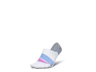 Feetures Women's Everyday Invisible Women's Knee High Socks Shoes Boardwalk Violet: Md (us Men's Shoe 6-8.5 - In White