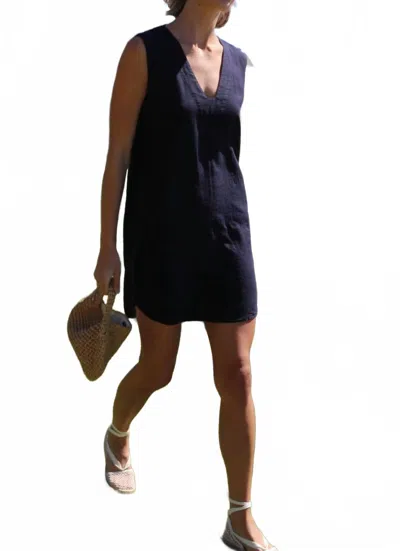 Felicite Morgan Linen Tunic Dress In Navy In Blue