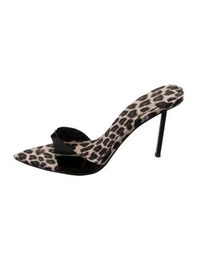 Pre-owned Femme La Animal Print Slides In Black