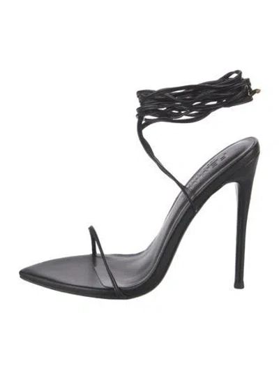 Pre-owned Femme La Leather Sandals In Black