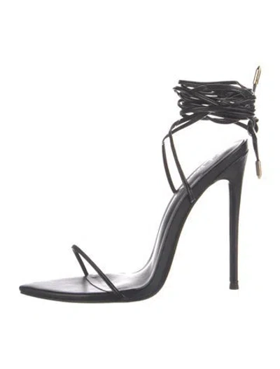 Pre-owned Femme La Vegan Leather Sandals In Black