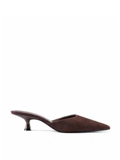 Femme St. Honore Mule In Brown