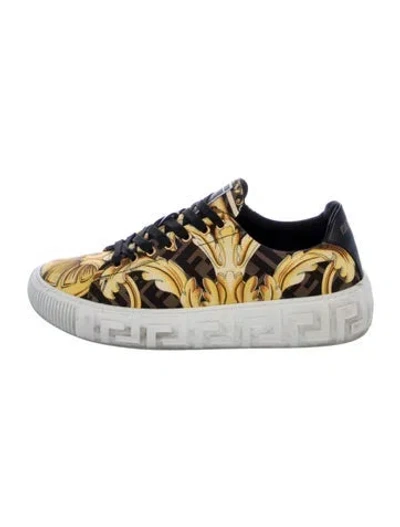 Pre-owned Fendace Canvas Printed Sneakers In Yellow