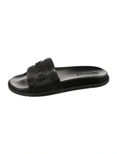 Pre-owned Fendace Signature Logo Rubber Slides In Black