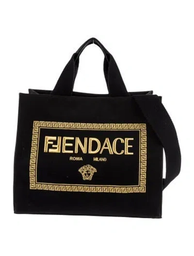 Pre-owned Fendace Tote In Black