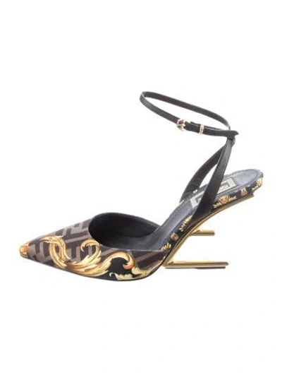 Pre-owned Fendace Zucca Ff Logo Graphic Print Pumps In Neutral
