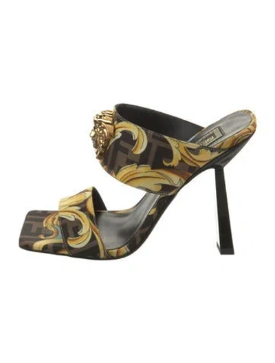 Pre-owned Fendace Zucca Ff Logo Jacquard Slides In Brown