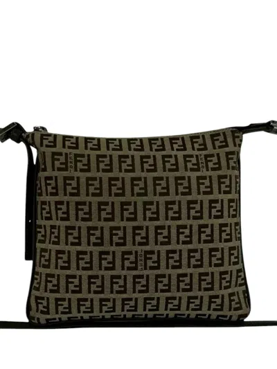 Pre-owned Fendi 1990-2010 Zucchino Canvas Crossbody Bag In Neutral