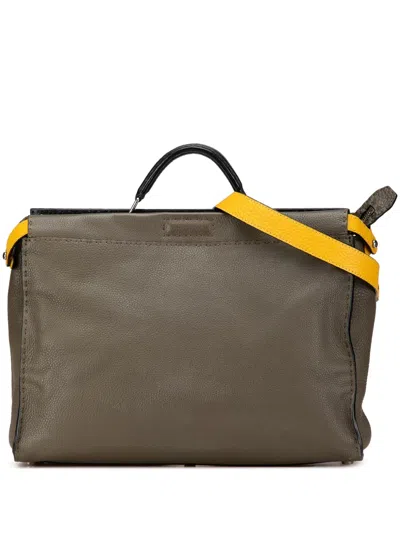 Pre-owned Fendi 2000-2010 Large Selleria Peekaboo Iconic Satchel In Brown