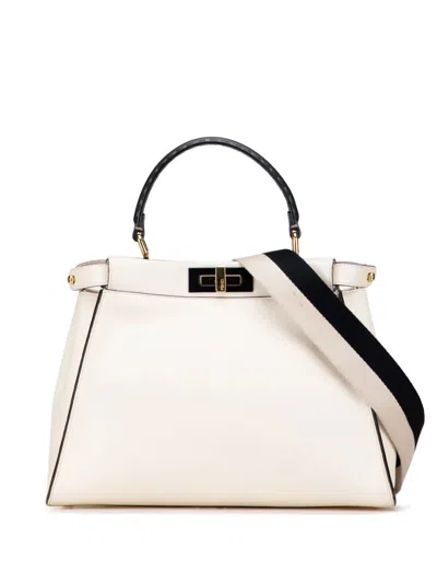 Pre-owned Fendi 2000-2010 Medium Leather Selleria Peekaboo Iconic Satchel In White