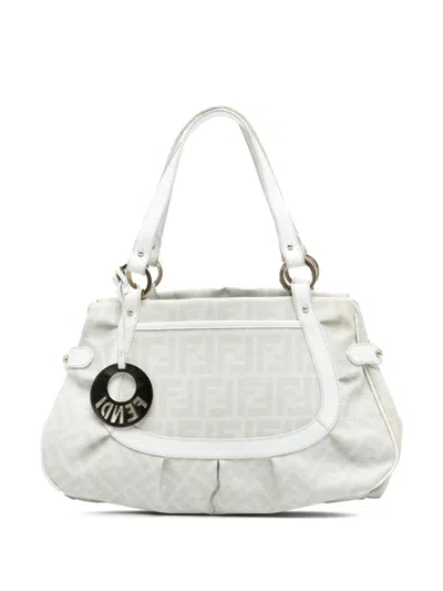 Pre-owned Fendi 2000-2010 Medium Zucca Spalmati Chef Shopper Tote Bag In White