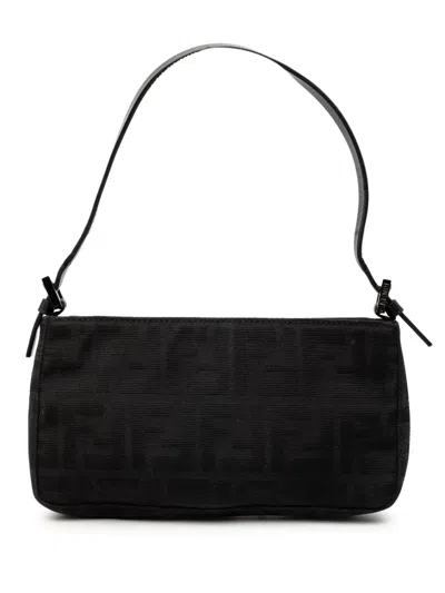 Pre-owned Fendi 2000-2010 Zucca Canvas Pochette Shoulder Bag In Black