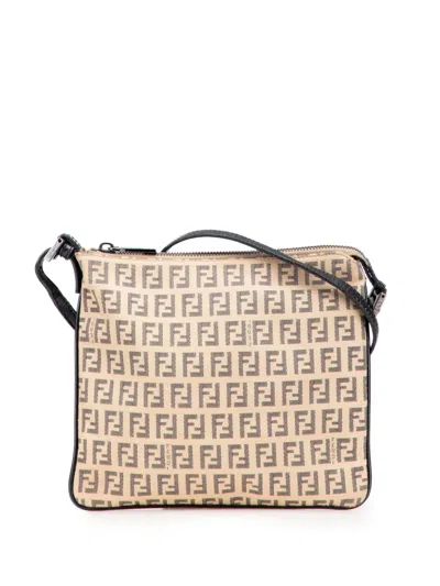 Pre-owned Fendi 2000-2010 Zucchino Canvas Crossbody Bag In Brown