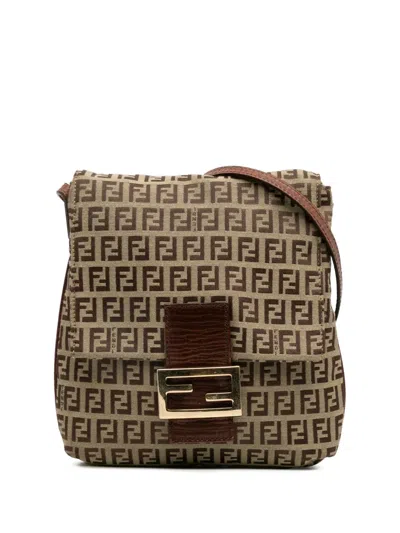 Pre-owned Fendi 2000-2010 Zucchino Canvas Crossbody Bag In Brown