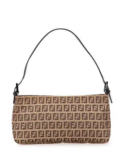 Pre-owned Fendi 2000-2010 Zucchino Canvas Pochette Shoulder Bag In Brown