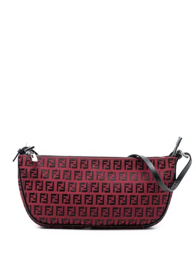 Pre-owned Fendi 2000-2010 Zucchino Canvas Pochette Shoulder Bag In Red