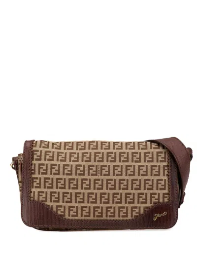 Pre-owned Fendi 2000-2010 Zucchino Canvas Shoulder Bag In Brown
