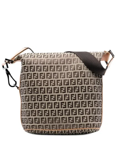 Pre-owned Fendi 2000-2010 Zucchino Canvas Shoulder Bag In Brown