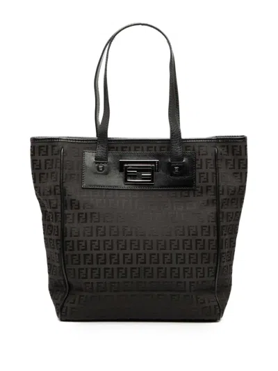 Pre-owned Fendi 2000-2010 Zucchino Canvas Tote Bag In Brown