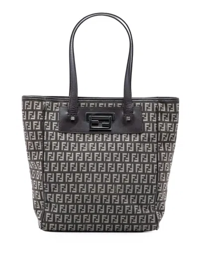 Pre-owned Fendi 2000-2010 Zucchino Canvas Tote Bag In Brown