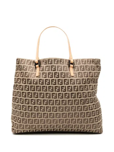 Pre-owned Fendi 2000-2010 Zucchino Canvas Tote Bag In Brown