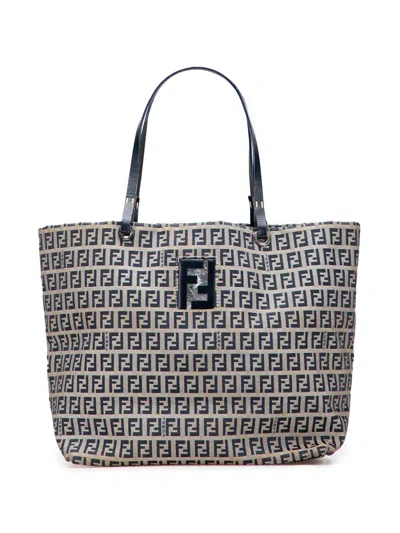 Pre-owned Fendi 2000-2010 Zucchino Canvas Tote Bag In Gray