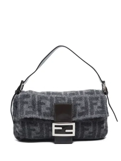 Pre-owned Fendi 2000-2015 Mamma Baguette Shoulder Bag In Black