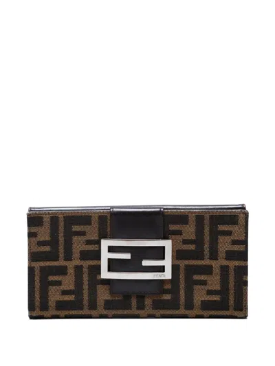 Pre-owned Fendi 2000-2015 Zucca-pattern Flap Wallet In Brown
