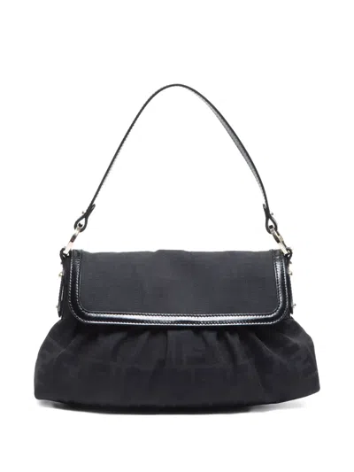 Pre-owned Fendi 2000-2020s Zucca-pattern Shoulder Bag In 黑色
