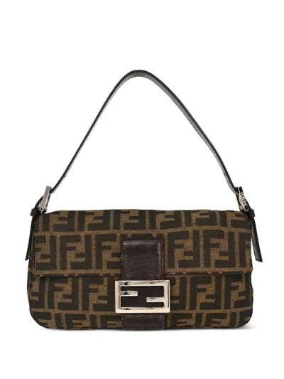 Pre-owned Fendi 2000 Baguette Handbag In Brown