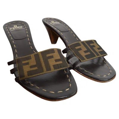 Pre-owned Fendi 2000's  Monogram Brown Zucca Slip On Mules - Kitten Heels / Sandals