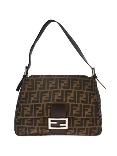 Pre-owned Fendi 2000 Mamma Baguette Shoulder Bag In Brown