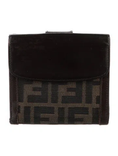 Pre-owned Fendi 2000 Zucca Ff Logo Compact Wallet In Brown