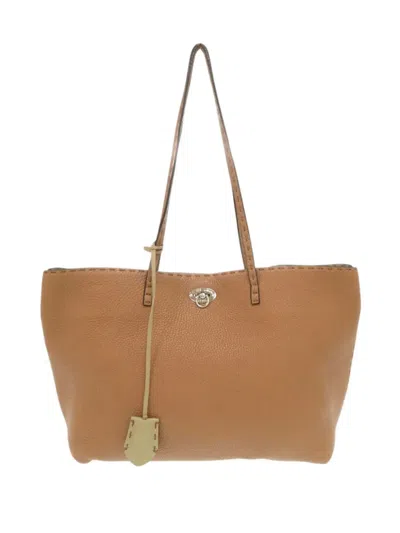 Pre-owned Fendi 2000-2010 Medium Leather Selleria Carla Tote Bag In Brown