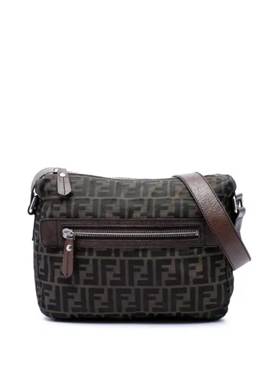 Pre-owned Fendi 2000-2010 Zucca Canvas Crossbody Bag In Brown