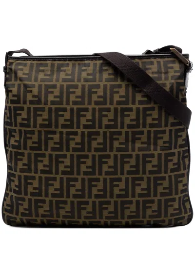 Pre-owned Fendi 2000-2010 Zucca Canvas Crossbody Bag In Brown