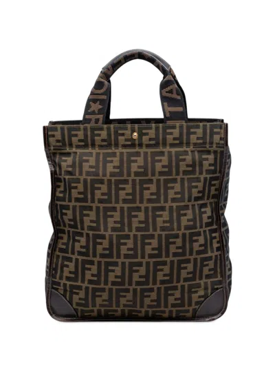 Pre-owned Fendi 2000-2010 Zucca Canvas Shopping Tote Bag In Brown
