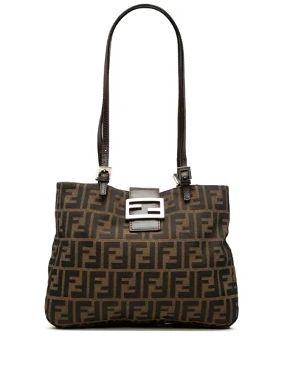 Pre-owned Fendi 2000-2010 Zucca Canvas Shoulder Bag In Brown