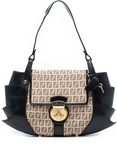 Pre-owned Fendi 2000-2010 Zucchino Borsa Tuc Shoulder Bag In Neutral