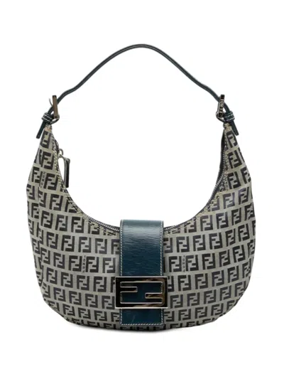 Pre-owned Fendi 2000-2010 Zucchino Canvas Croissant Shoulder Bag In Gray