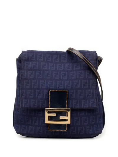 Pre-owned Fendi 2000-2010 Zucchino Canvas Crossbody Bag In Blue