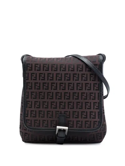 Pre-owned Fendi 2000-2010 Zucchino Canvas Crossbody Bag In Brown