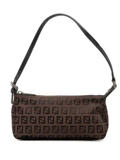 Pre-owned Fendi 2000-2010 Zucchino Canvas Pochette Shoulder Bag In Brown