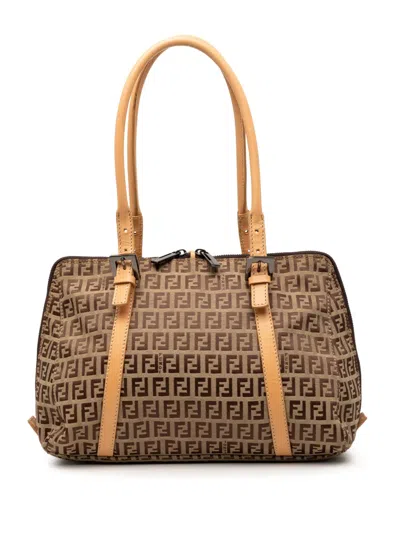 Pre-owned Fendi 2000-2010 Zucchino Canvas Shoulder Bag In Brown