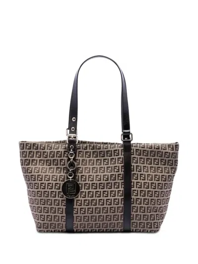 Pre-owned Fendi 2000-2010 Zucchino Canvas Superstar Tote Bag In Neutral