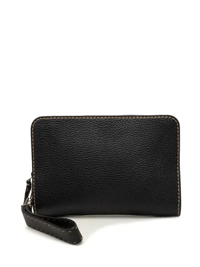 Pre-owned Fendi 2000-2015 Cuoio Romano Selleria Zip Around Wristlet Pouch In Black