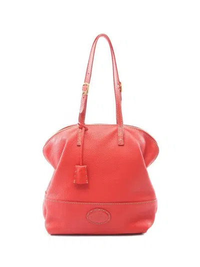 Pre-owned Fendi 2000s Leather Shoulder Bag In Red