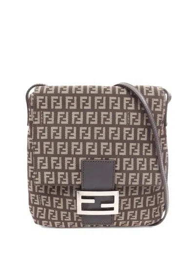 Pre-owned Fendi 2000s Zucchino Shoulder Bag In Brown
