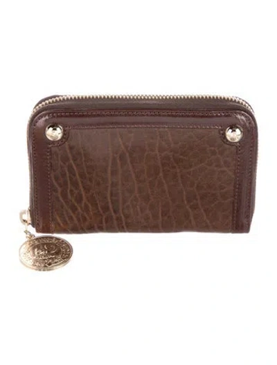 Pre-owned Fendi 2005 Leather Wallet In Brown